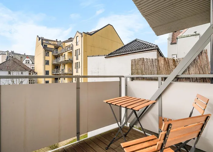 Apartamento Colorful - Right Next To Grieghallen!