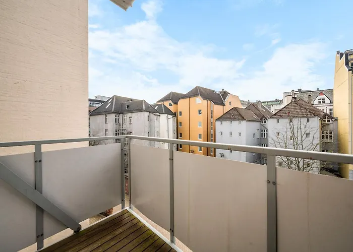 Apartamento Colorful - Right Next To Grieghallen! *